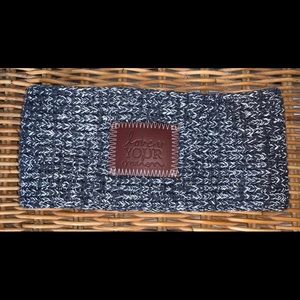Love your melon knit winter head band, never worn. One size!